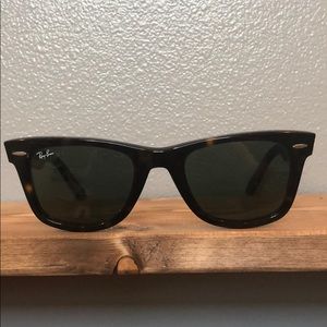 Women’s RayBan Sunglasses